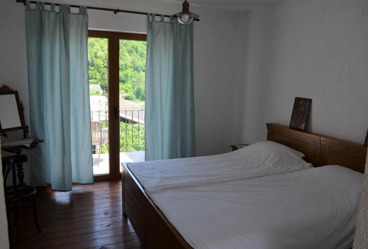Markovic Winery And Estate Apartments Cetinje Exterior foto